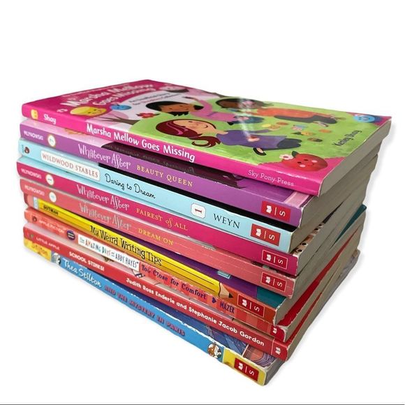 Scholastic Girl’s chapter book - Picture 3 of 4